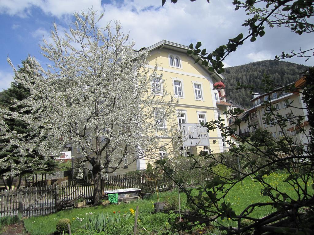 Residence Zum Theater Colle Isarco Exterior foto
